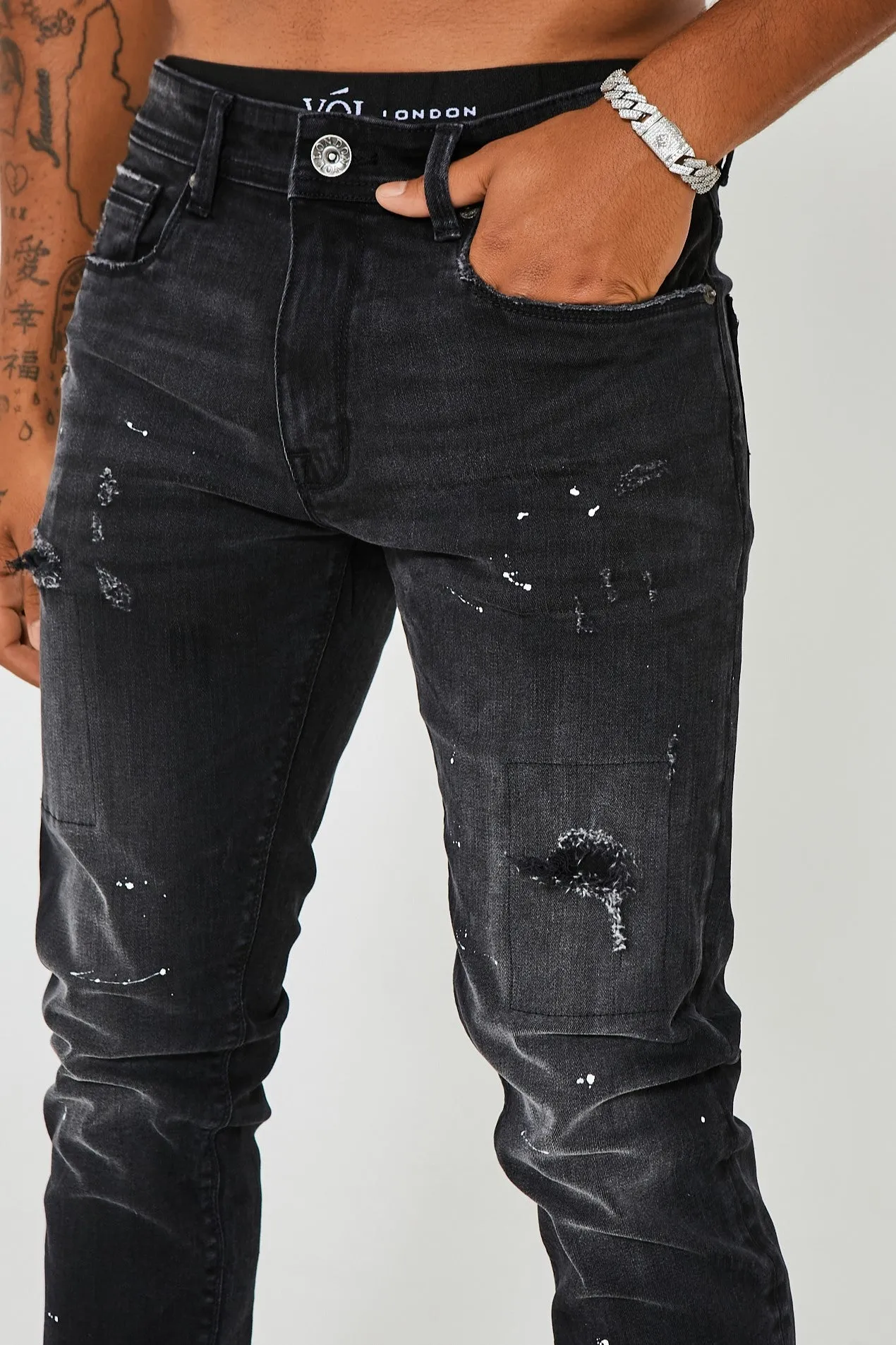Bardsley Tapered Jean - Black