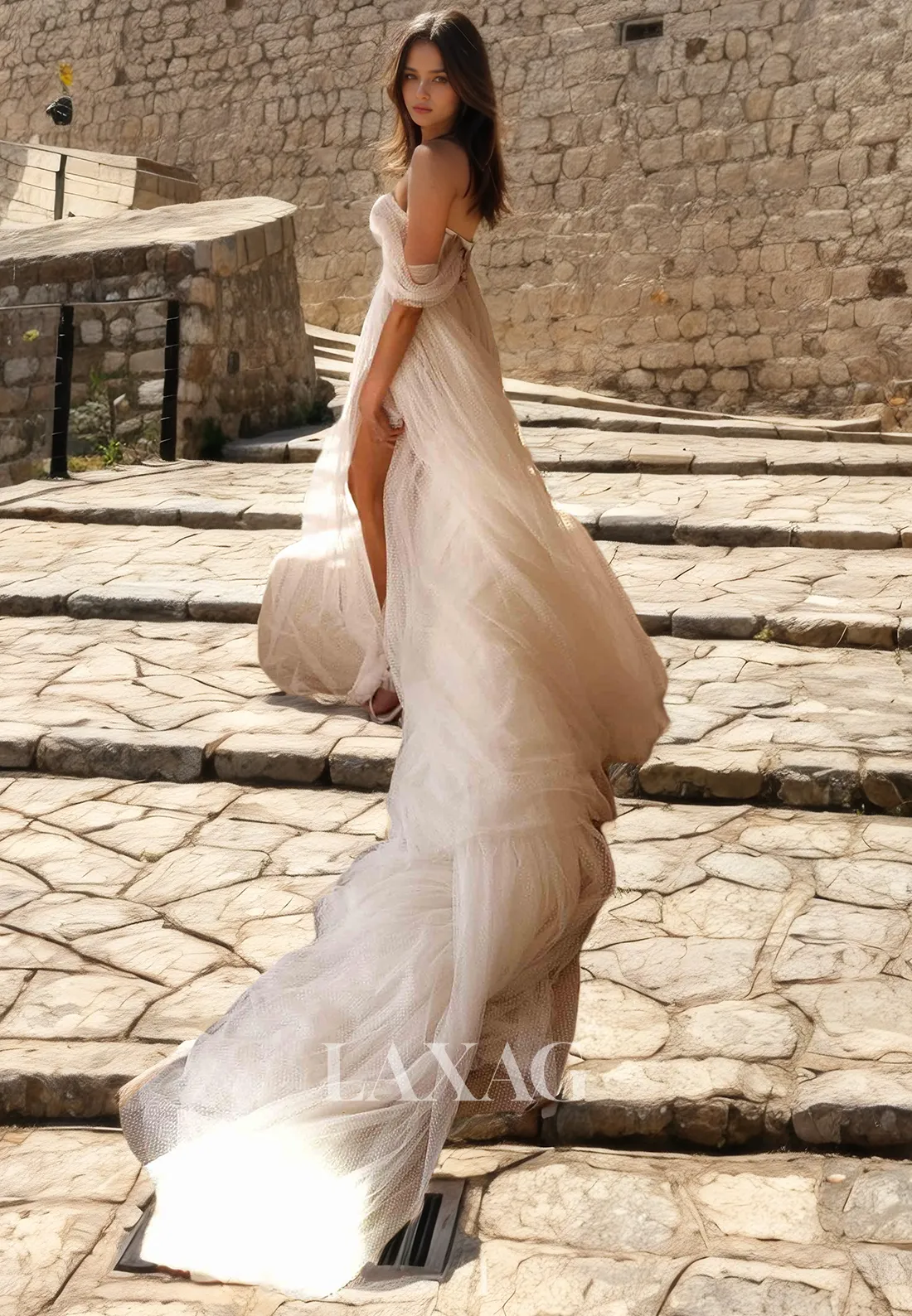 Off Shoulder Sweetheart Tulle illsuion High Slit Elegant Wedding Dress with Train