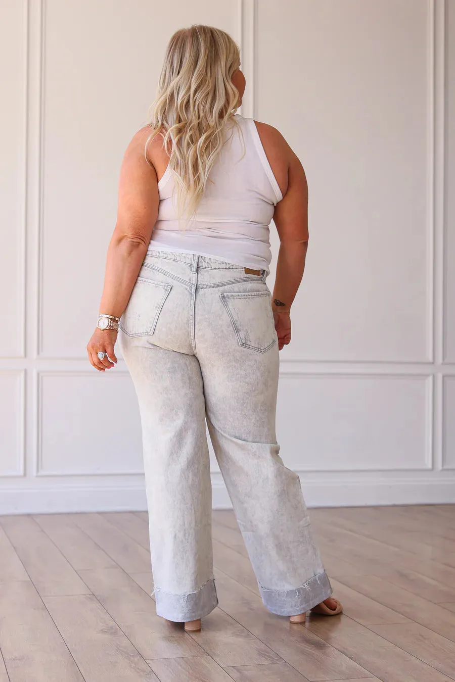 Samantha Straight Leg Jean