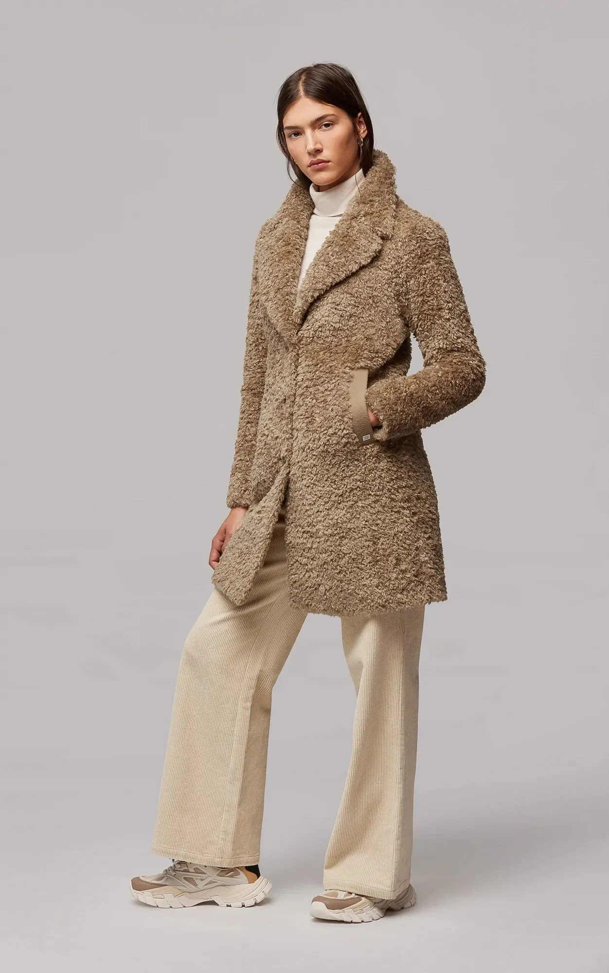 Soia & Kyo Santhia Faux Shearling Coat- Toffee