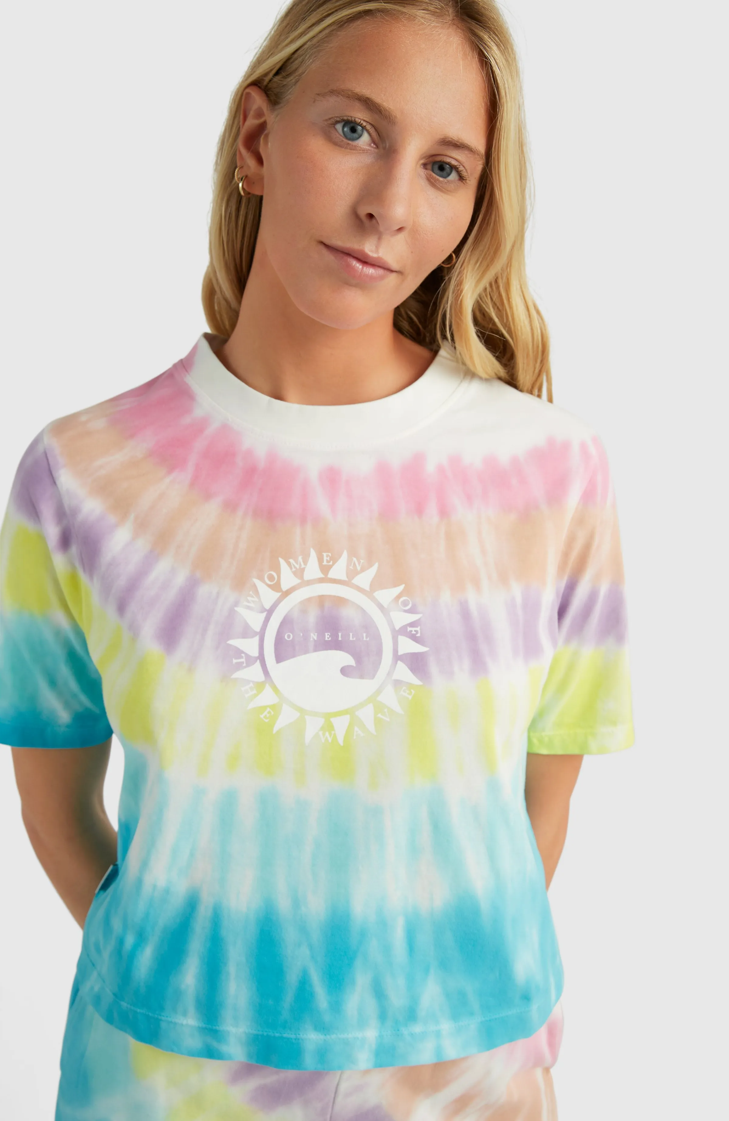 Women Of The Wave Cropped T-Shirt | Blue Tie Dye